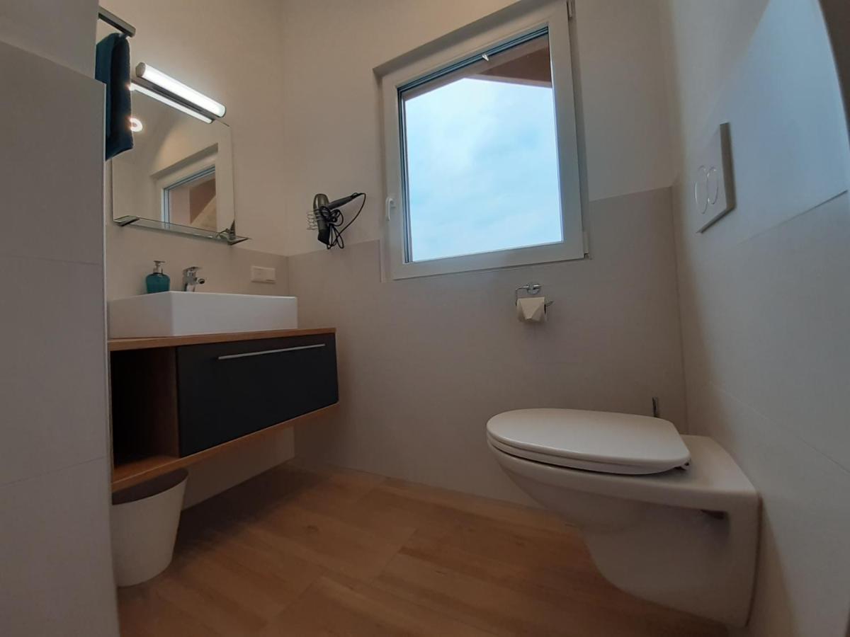 נידרנסיל Haus Putzas Appartment מראה חיצוני תמונה