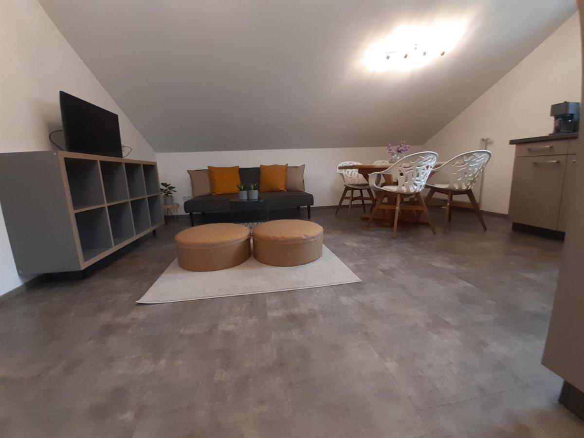 נידרנסיל Haus Putzas Appartment מראה חיצוני תמונה